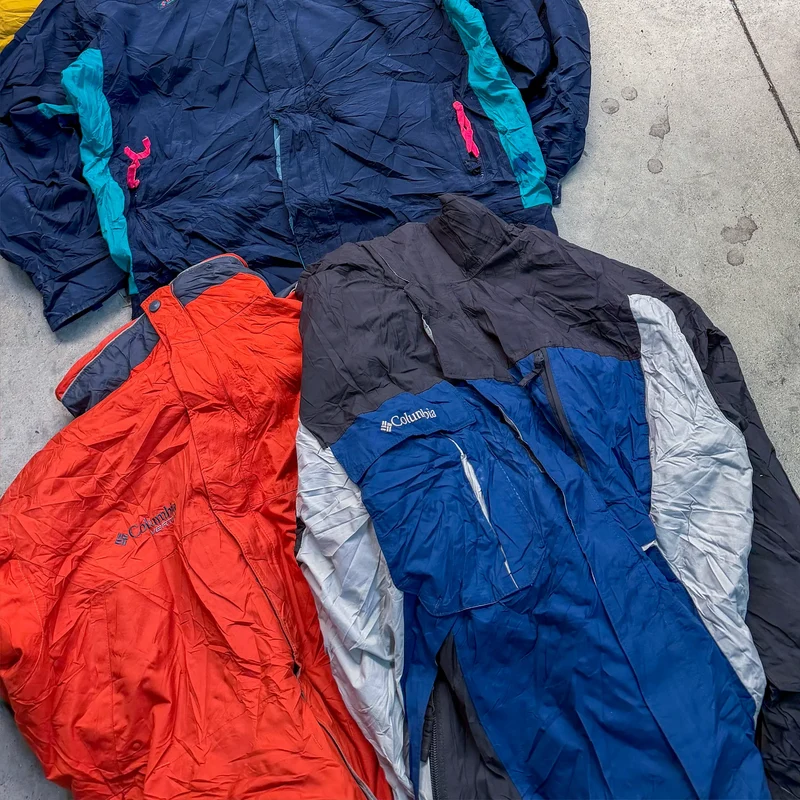 Balle de 60 vestes et manteaux Columbia