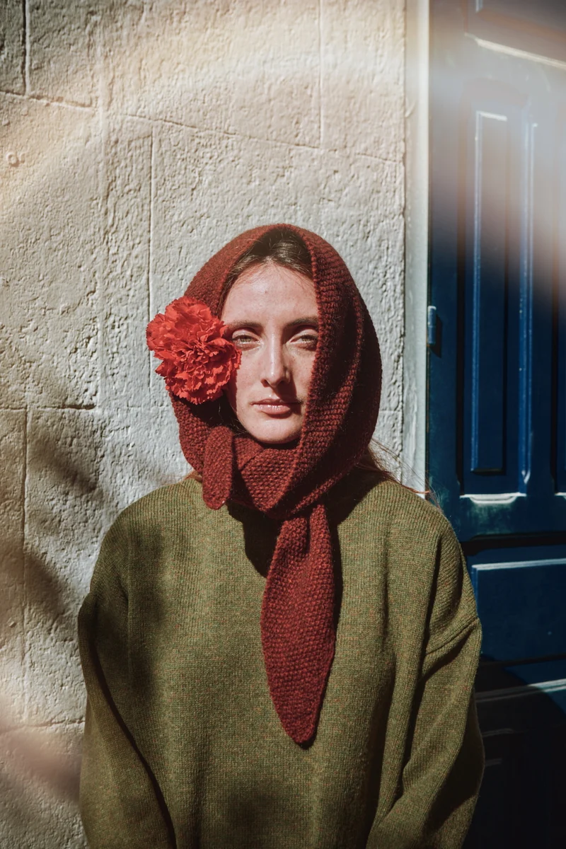 HORTENSE Bandana in Yak-Merino Wool - Rust Red