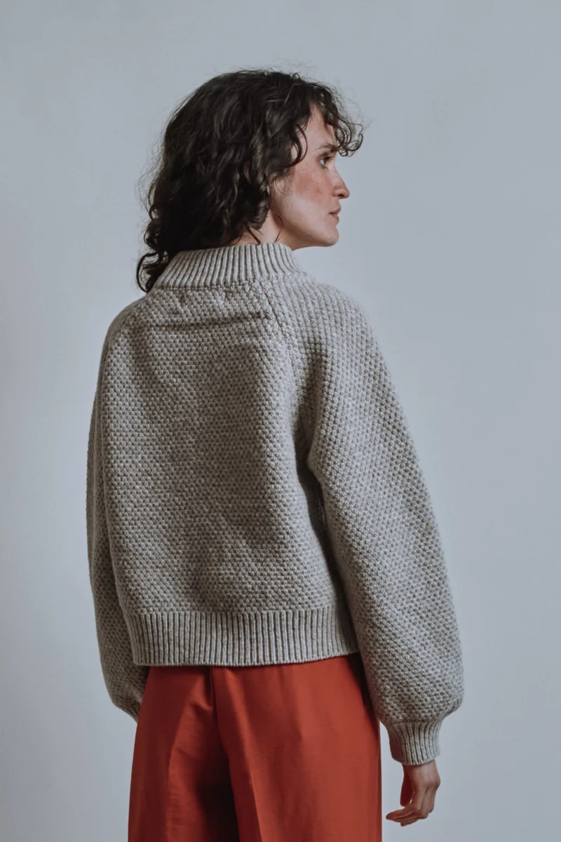 VANESSA Raglan Sweater in Merino Wool - Beige