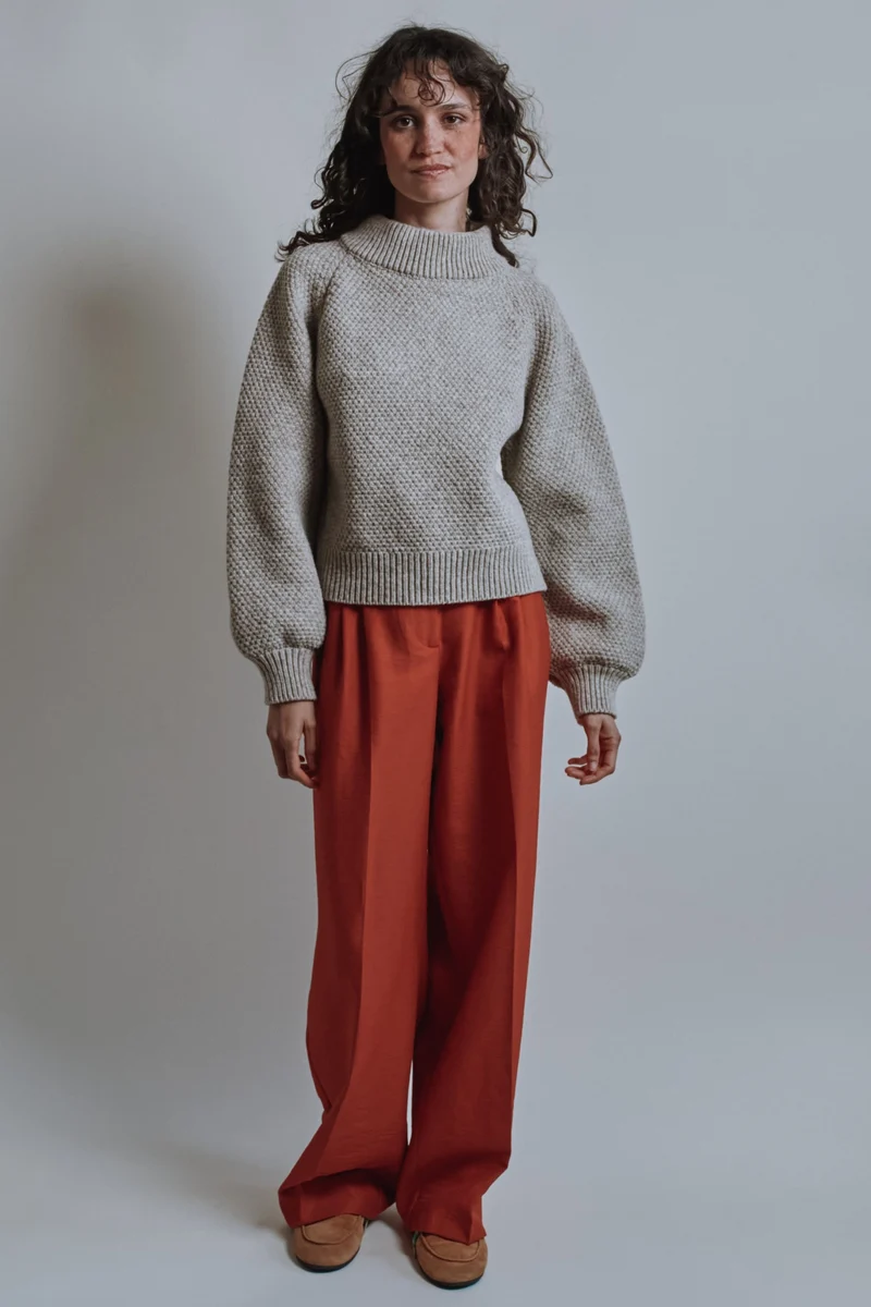 VANESSA Raglan Sweater in Merino Wool - Beige
