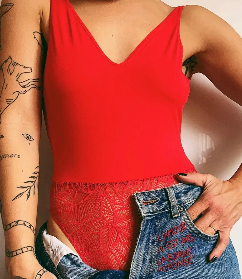 Body La First - Rouge Hot