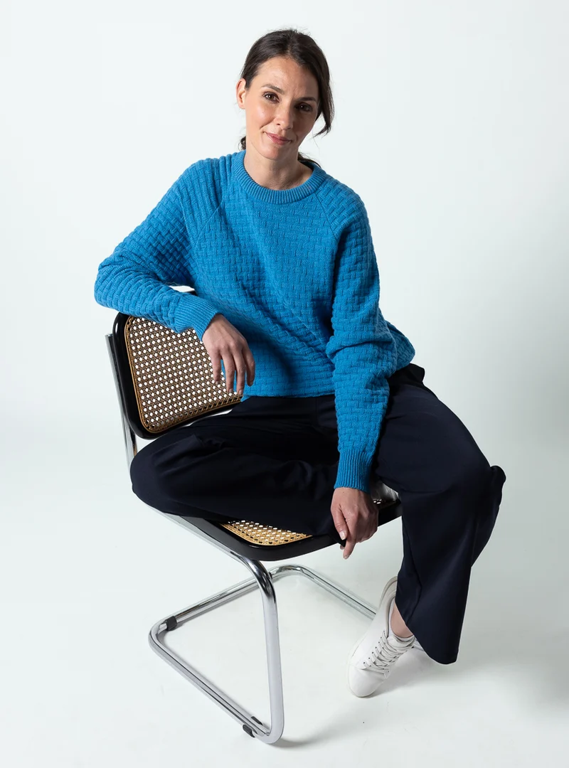 Pull femme en laine extrafine mérinos bleu céramique
