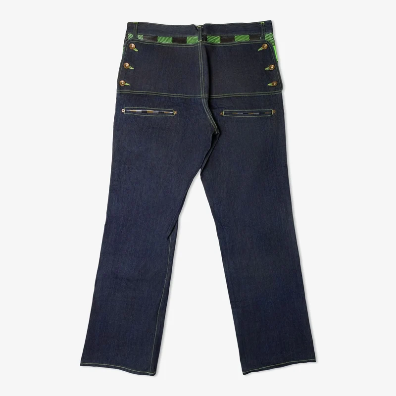 Lot de 25 jeans brodés pour homme
