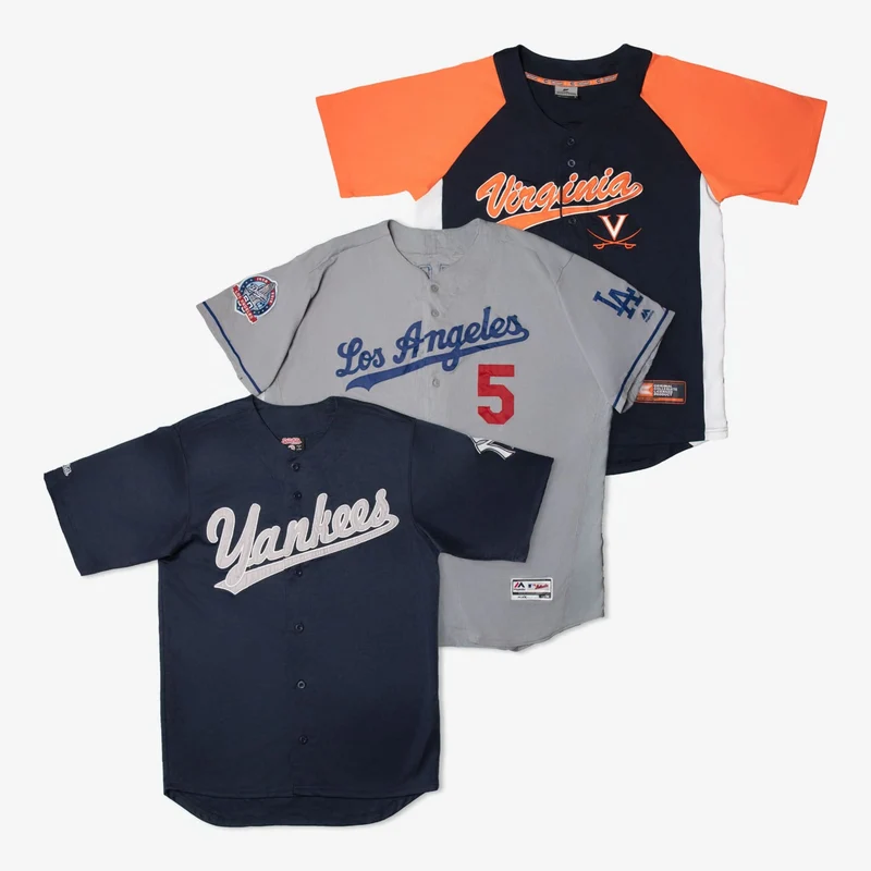 Lot de 50 chemises et T-shirts Baseball