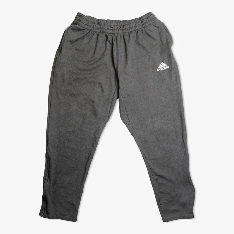Lot de 25 pantalons de sport de marque