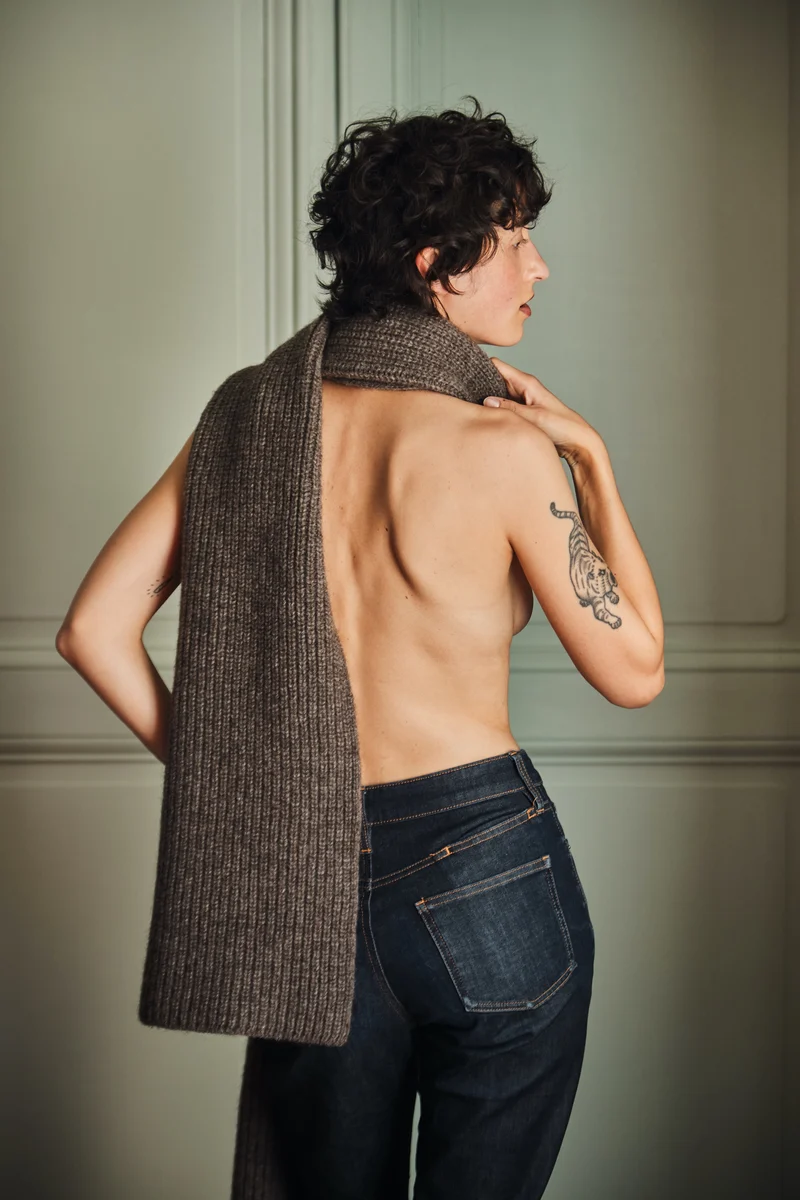 CAMILLE Long Scarf in Yak Wool - Brown