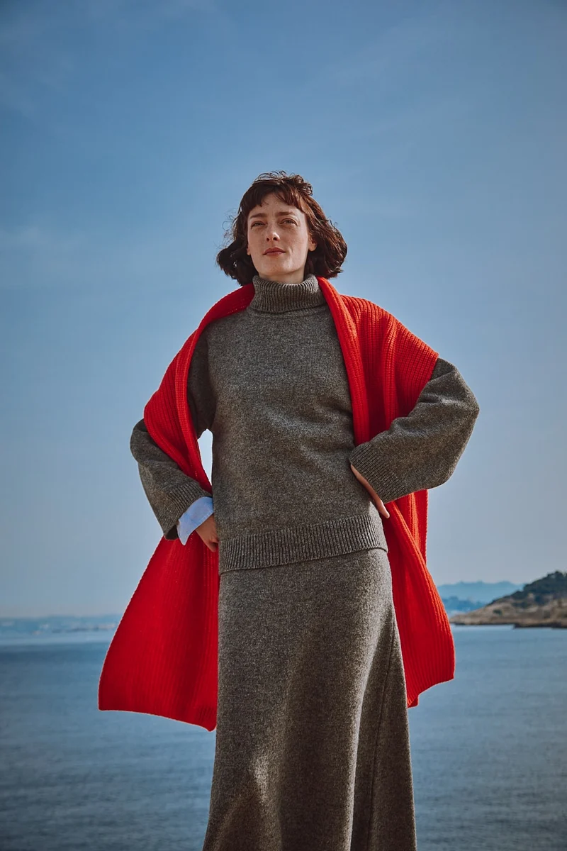 CAMILLE Long Scarf in Merino Wool - Red