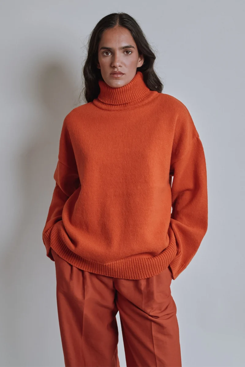 MICHELLE Lightweight Turtleneck Sweater in Merino Wool - Burnt Orange