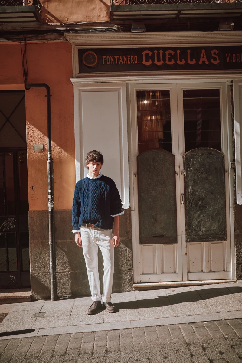 ROGER Irish Sweater for Men in Merino Wool - Navy