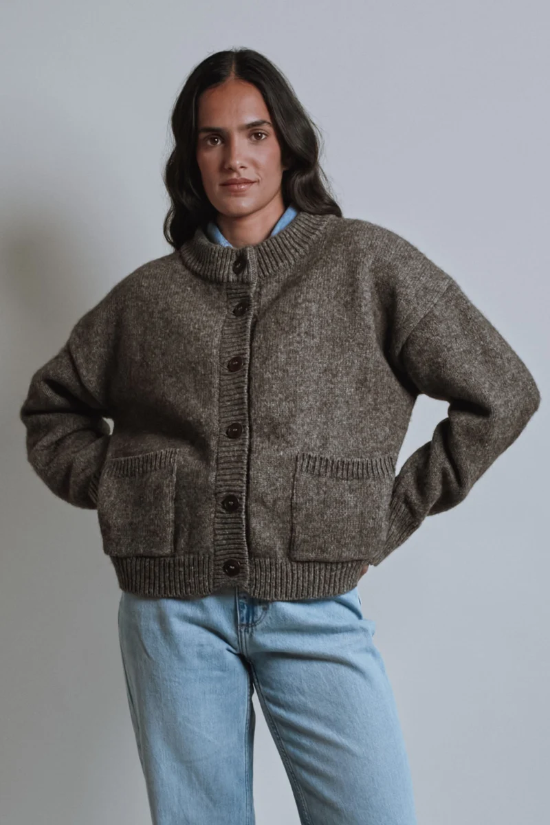 SILKE Cardigan in Yak Wool - Brown