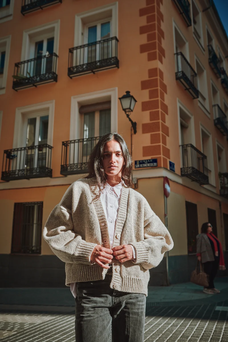 LUNA Batwing Cardigan in Merino Wool - Beige