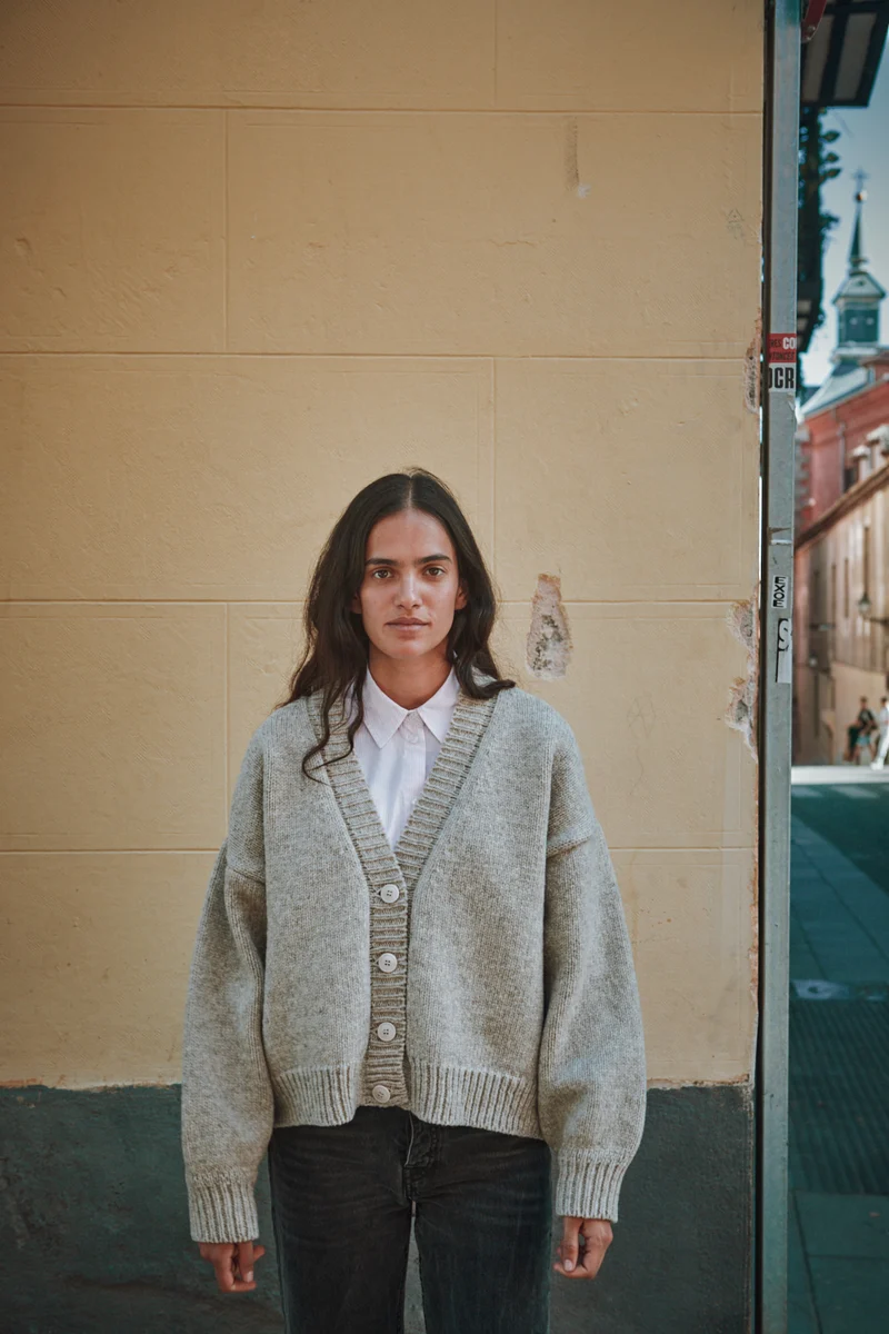 LUNA Batwing Cardigan in Merino Wool - Beige