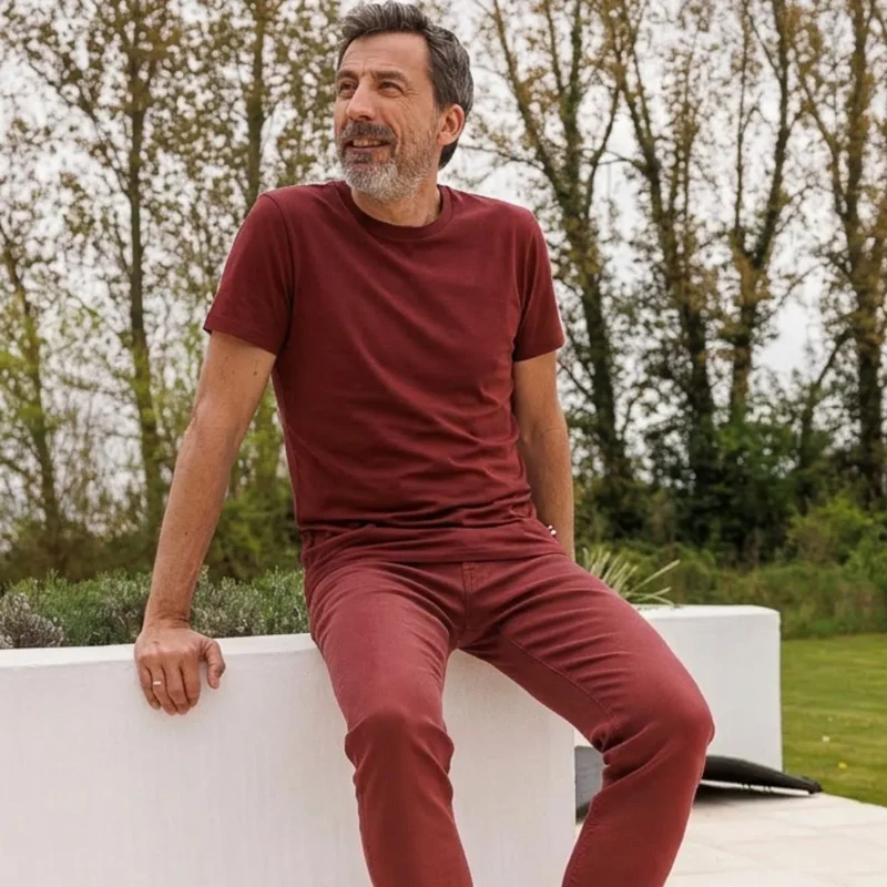 T-shirt Bordeaux col rond Coton peigné 180g/m²