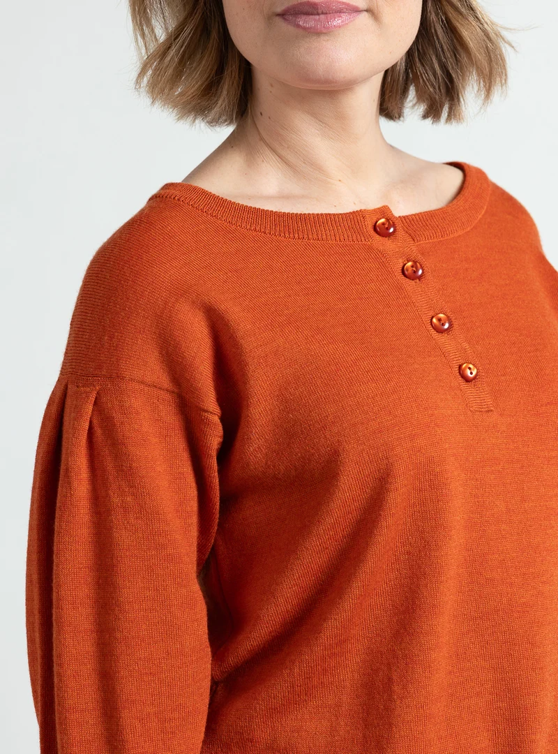 Pull femme en laine fine mérinos orange confite