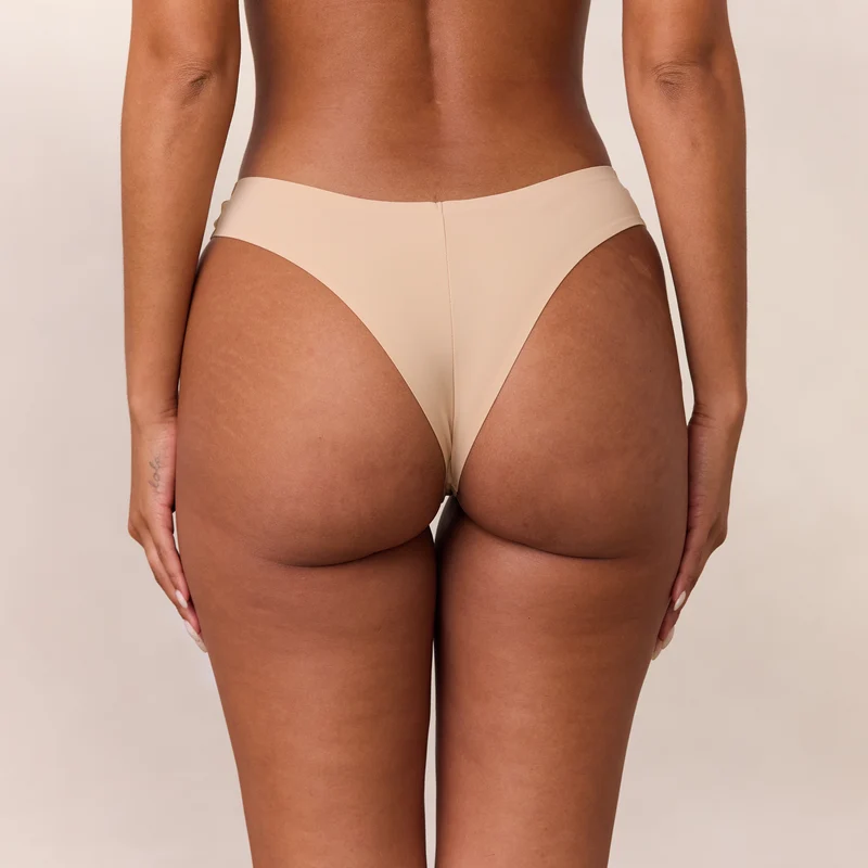 Brésilien Everyday Form - Sable