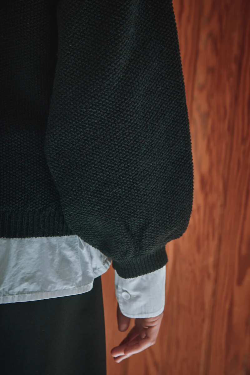 GABY Balloon-Sleeve Cardigan in Merino Wool - Black