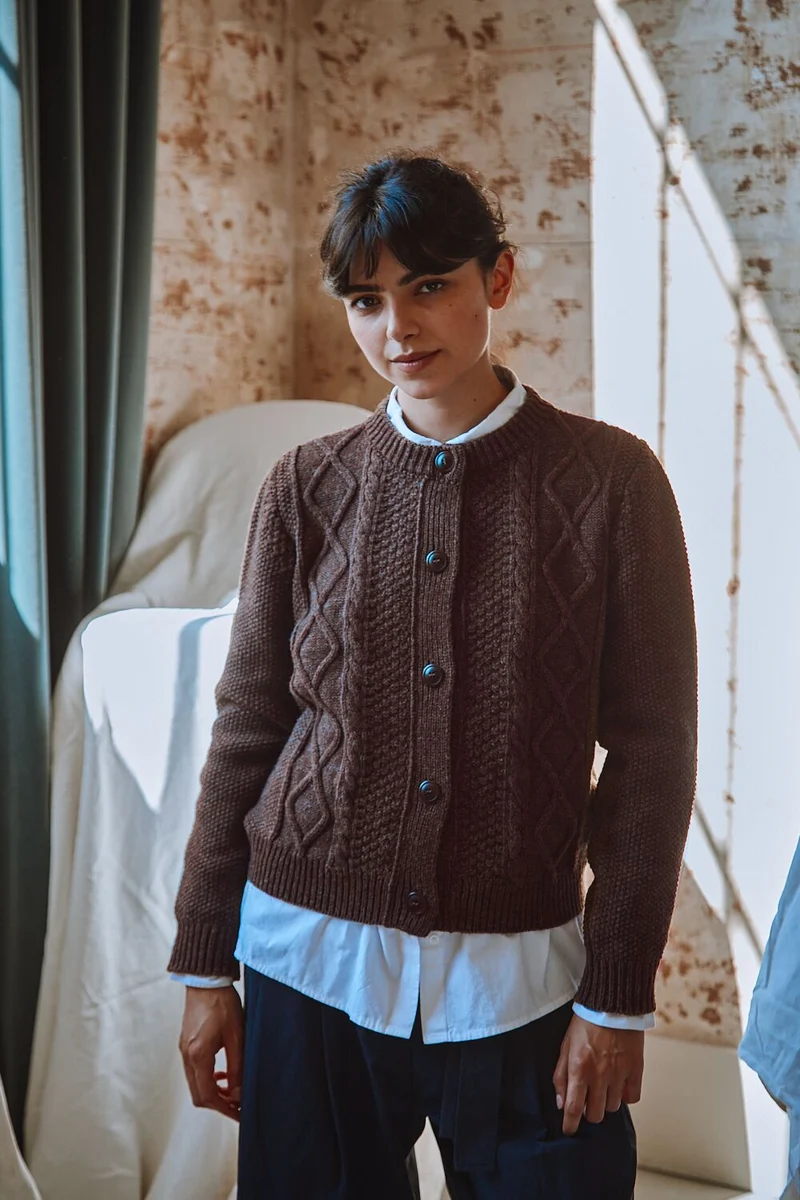 SONIA Cable Cardigan in Merino Wool - Chocolate