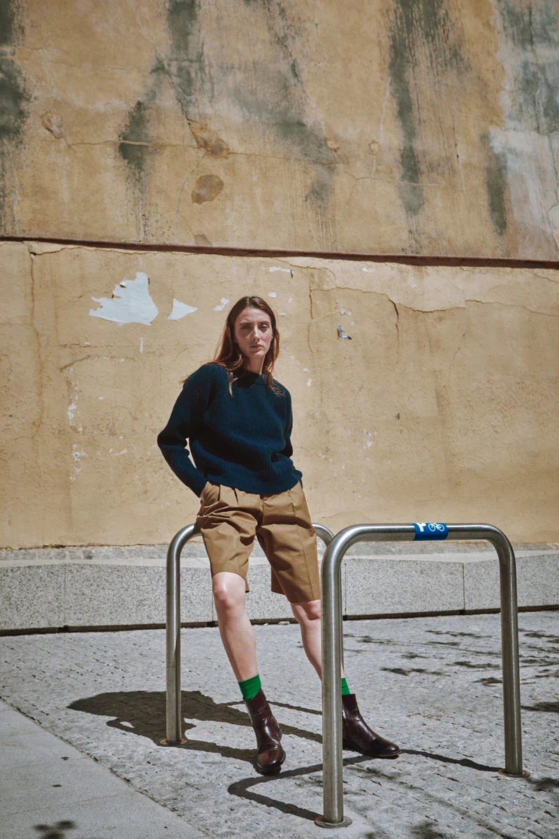 AGNÈS Raglan Sweater in Merino Wool - Navy