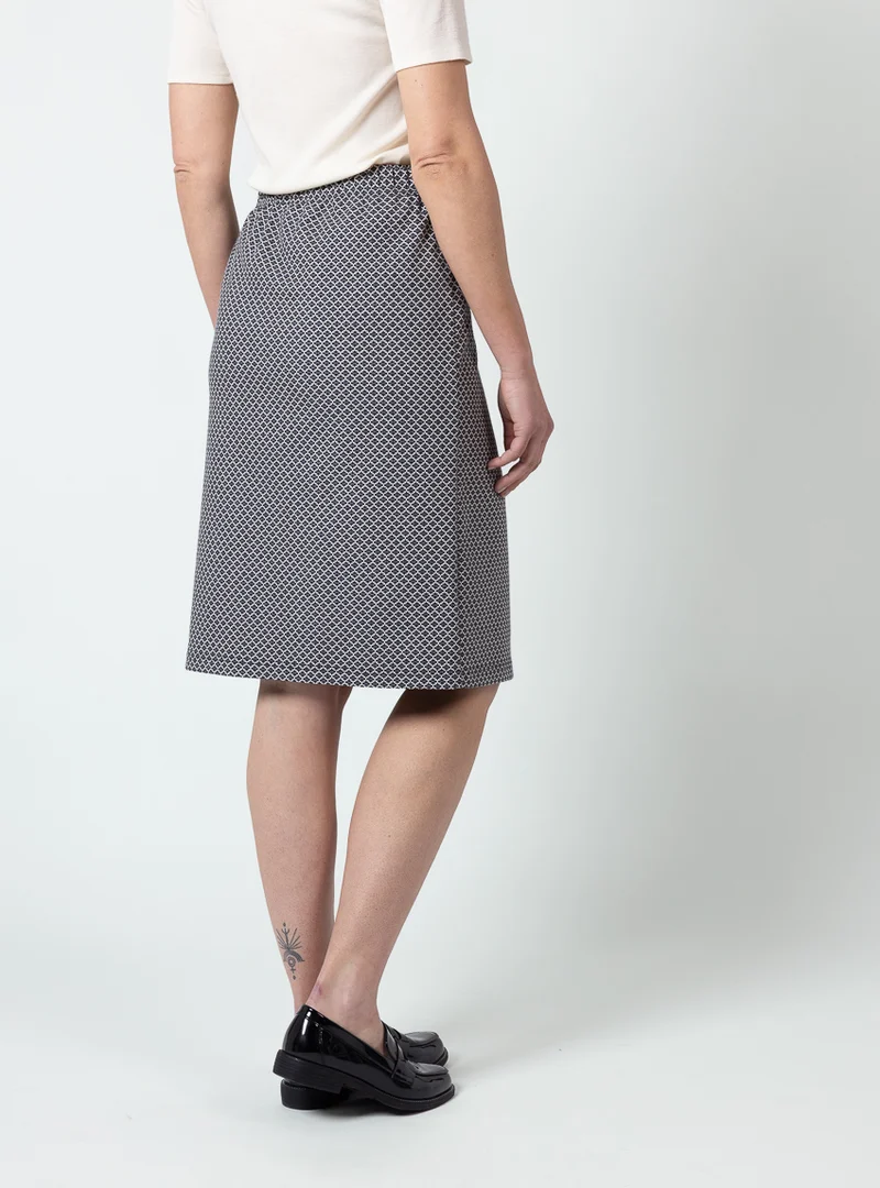 Jupe droite femme en maille noir/blanc