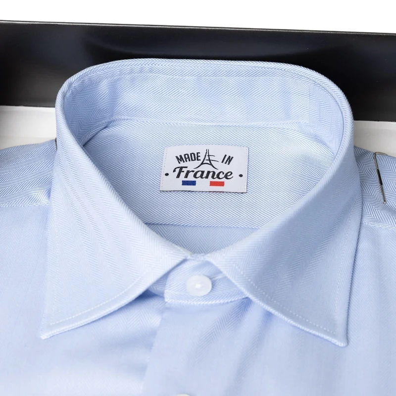 Chemise col italien bleu ciel 100% coton
