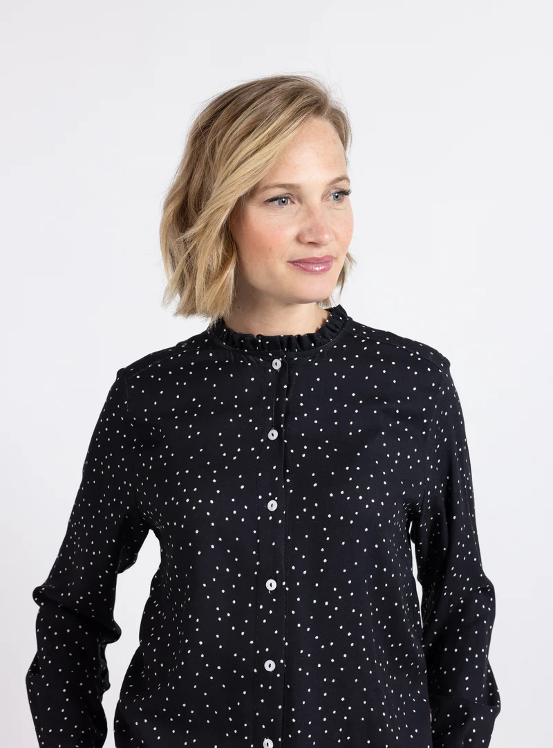 Chemisier femme noir en viscose avec volants