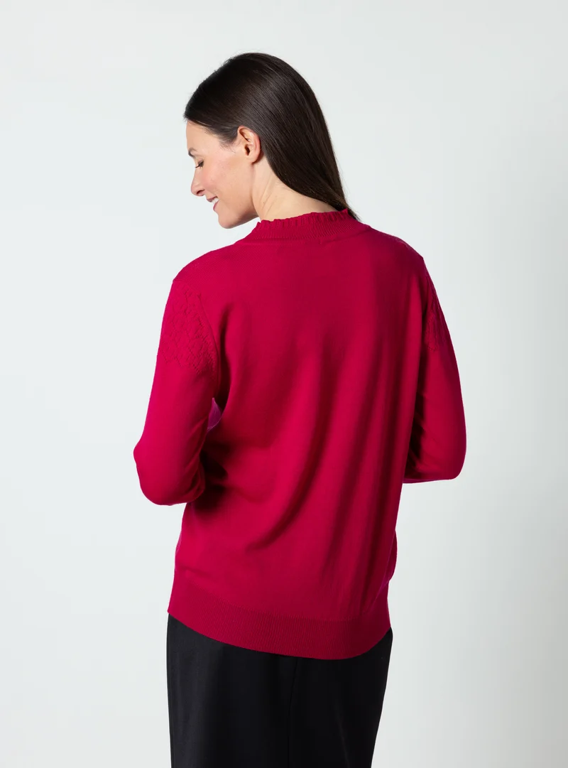 Pull femme col rond fantaisie en laine fine mérinos rose rubis