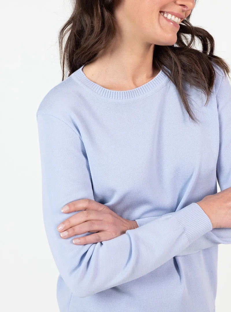 Pull femme encolure ronde laine mérinos bleu ciel léger