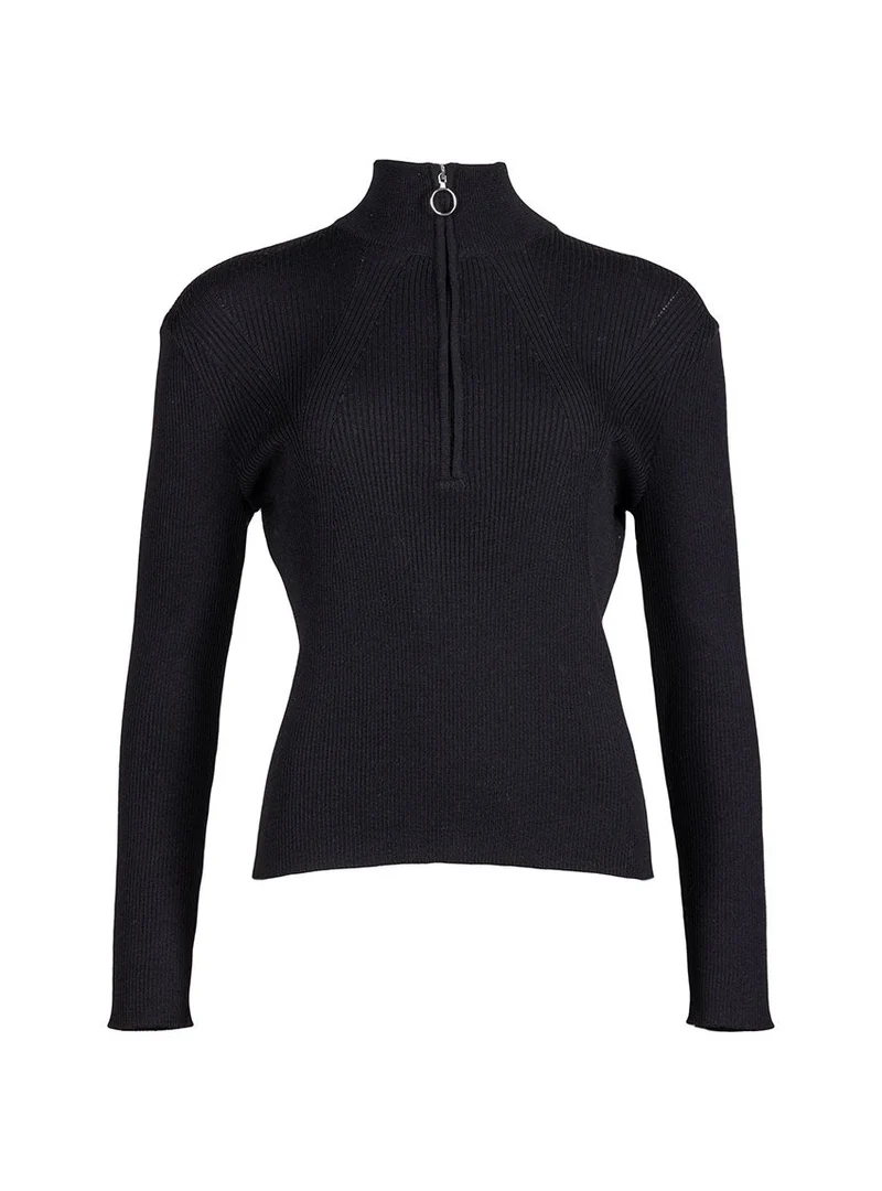 Pull Céline
