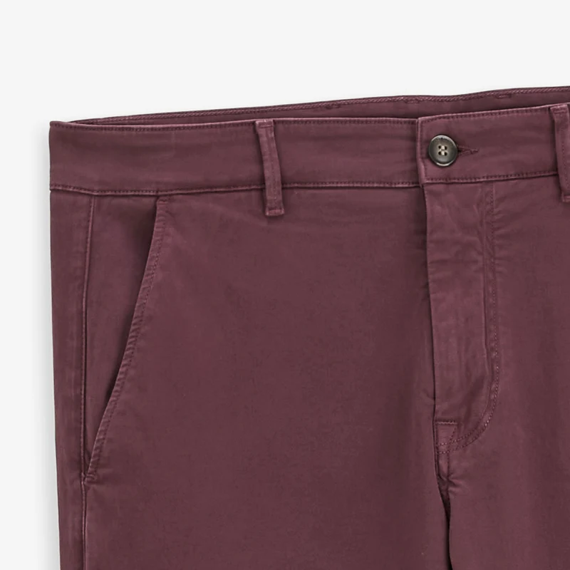Pantalon coupe confort coton stretch rouge 702
