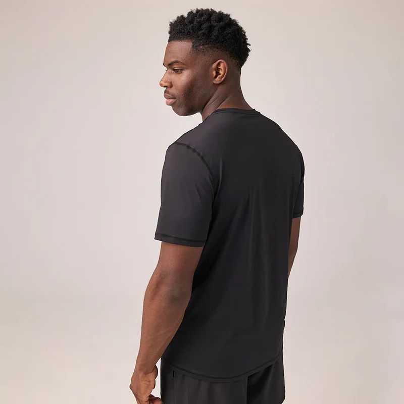 Trainingsshirt mit Reflexstreifen Herren | Schwarz