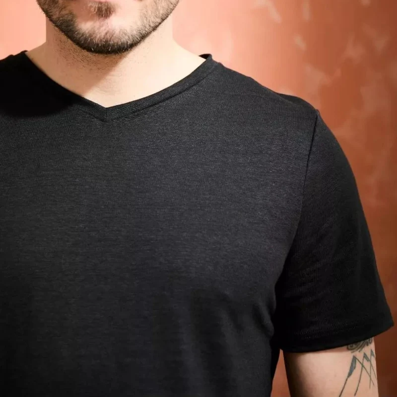 T-shirt en lin homme Col V Noir