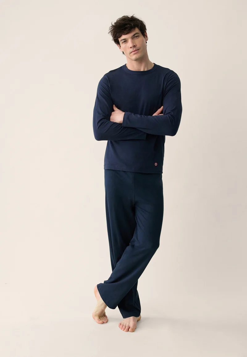 Ensemble pyjama haut et pantalon bleu marine en coton - Pyjama Haut Manches Longues Superbe Et Bas De Pyjama Long Indomptable Marine