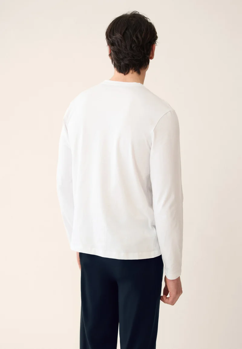 Ensemble pyjama haut blanc et pantalon marine en coton - Pyjama Haut Manches Longues Superbe Blanc Et Bas De Pyjama Long Indomptable Marine