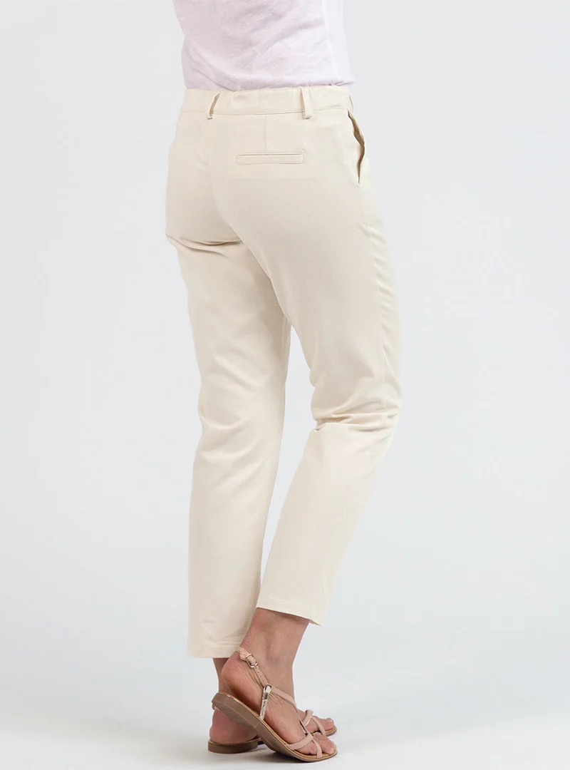 Pantalon chino femme en coton blanc naturel