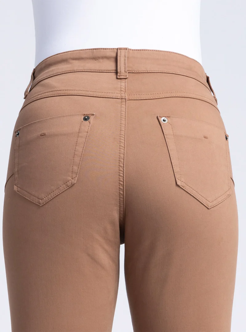 Pantalon femme en coton beige noisette