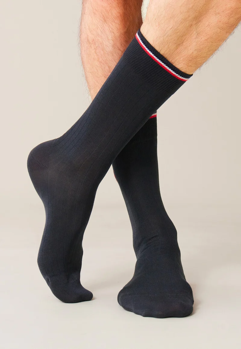 Chaussettes mi-hautes anthracite en fil d'Écosse - Nessy Anthracite