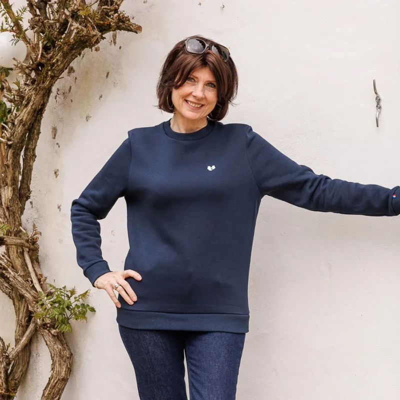 Sweat sans capuche Marine imprimé coeur