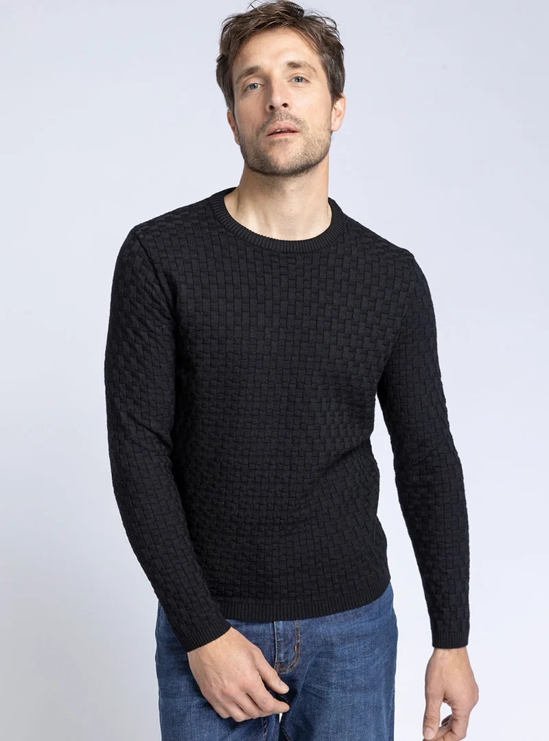 Pull homme damier en laine noir