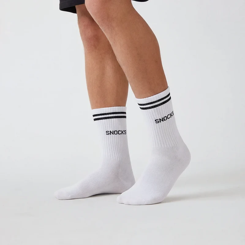 Hohe Sportsocken mit Streifen | Weiß