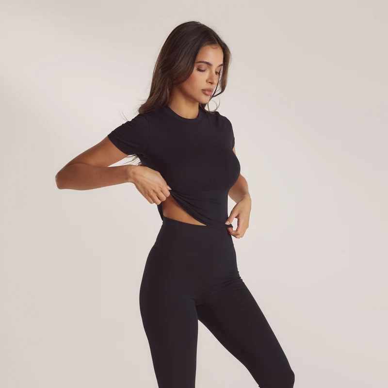 T-Shirt Manches Courtes - Noir