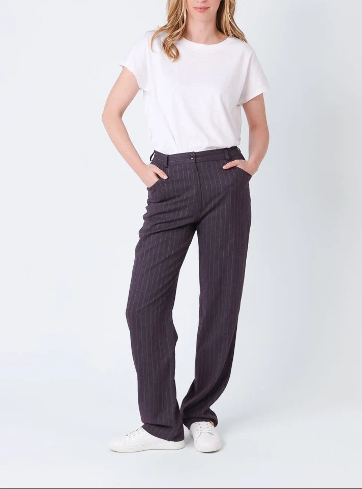 Pantalon femme violet prune rayé