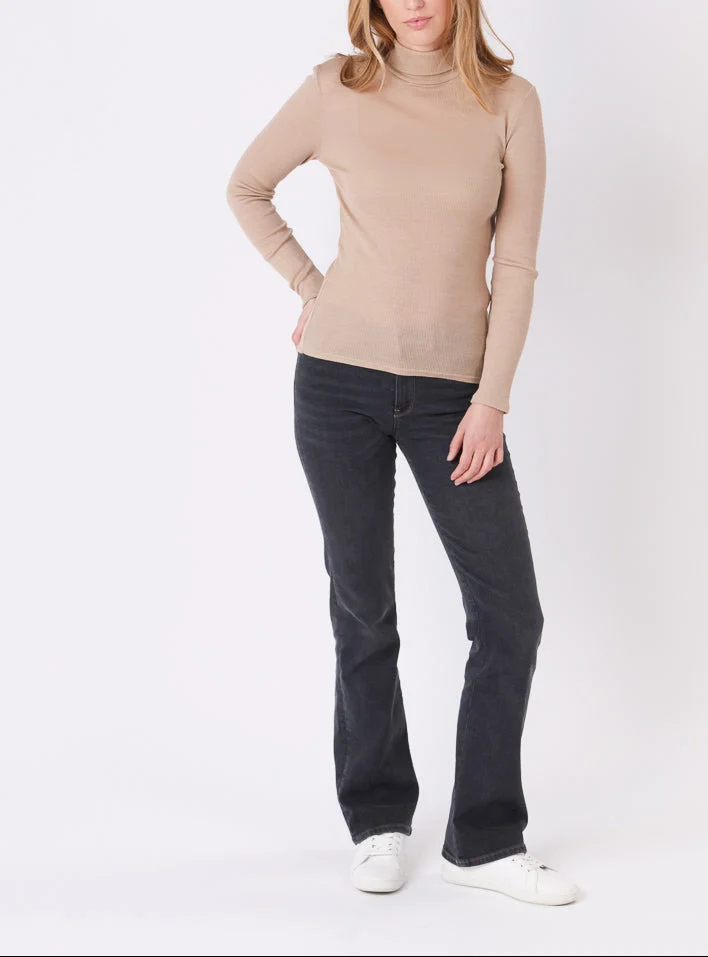 Pull chaussette col roulé laine et soie beige
