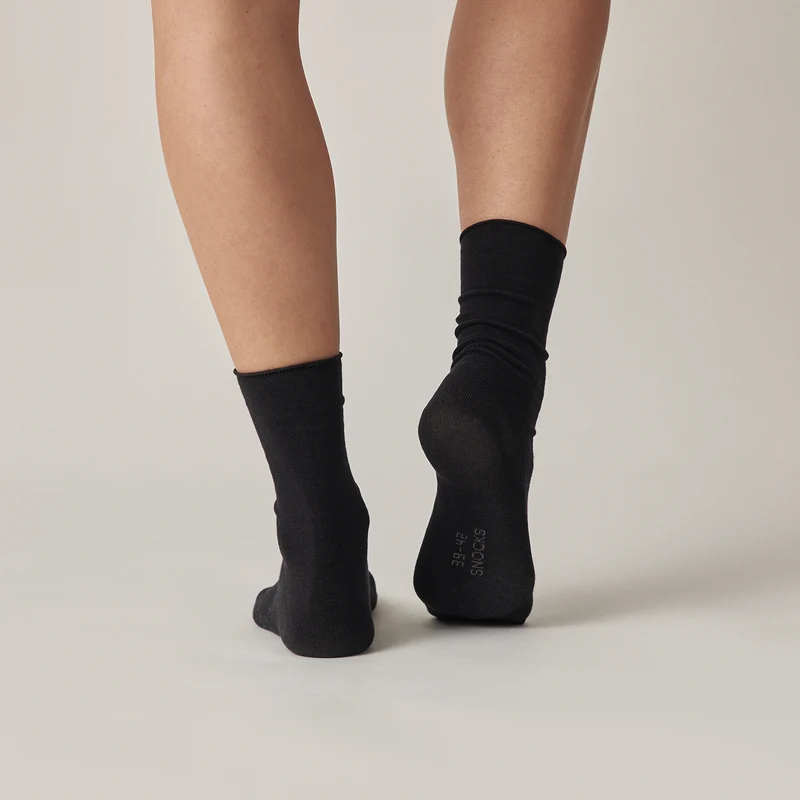 Klassische Damen Socken | Schwarz