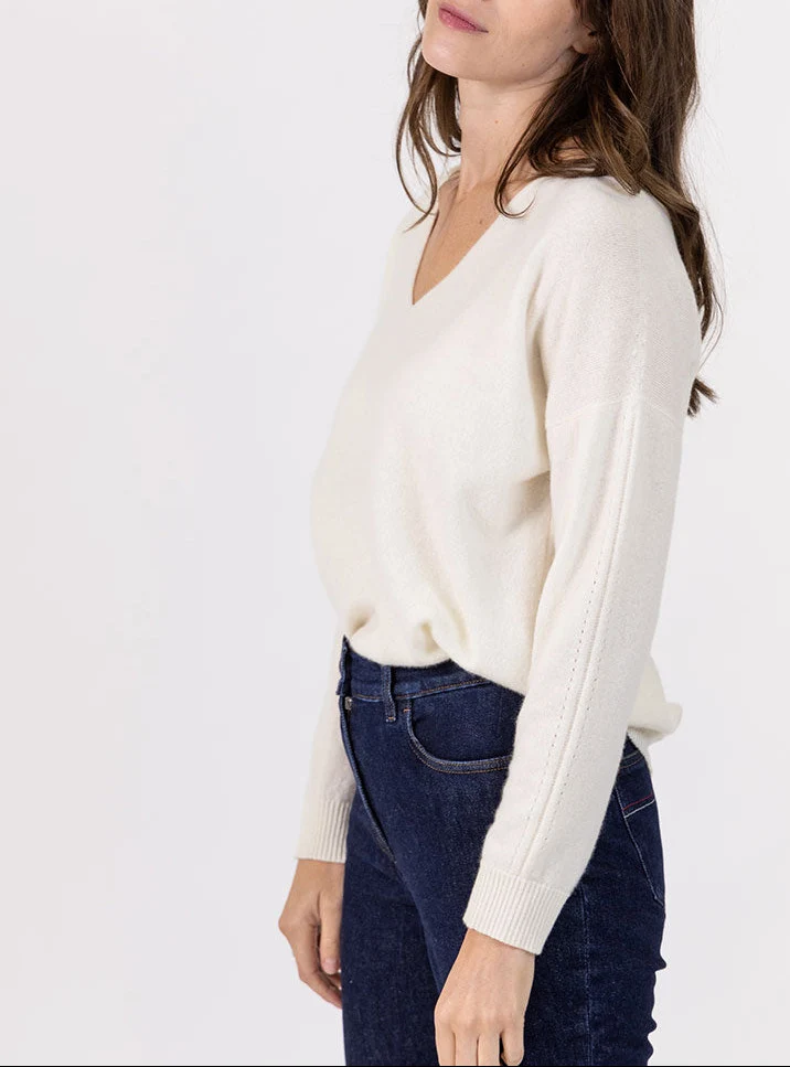 Pull femme col V laine et cachemire blanc