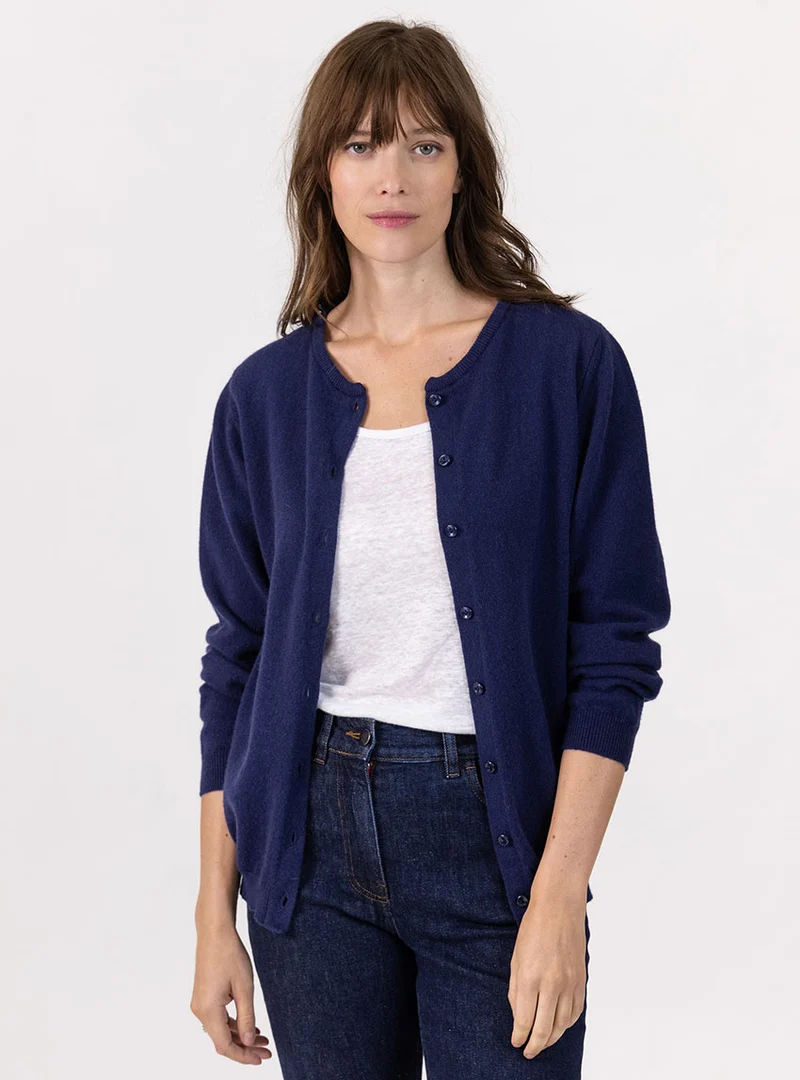 Cardigan femme en cachemire marine chic