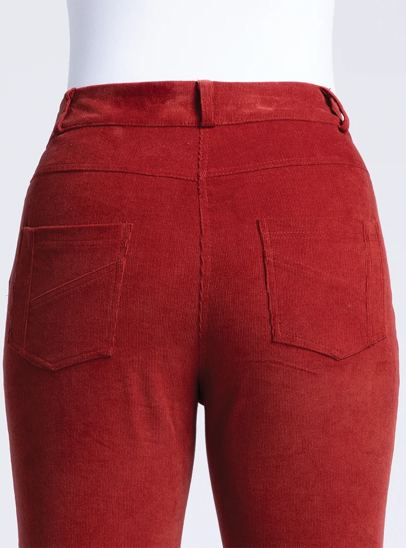 Pantalon femme en velours rouge brique