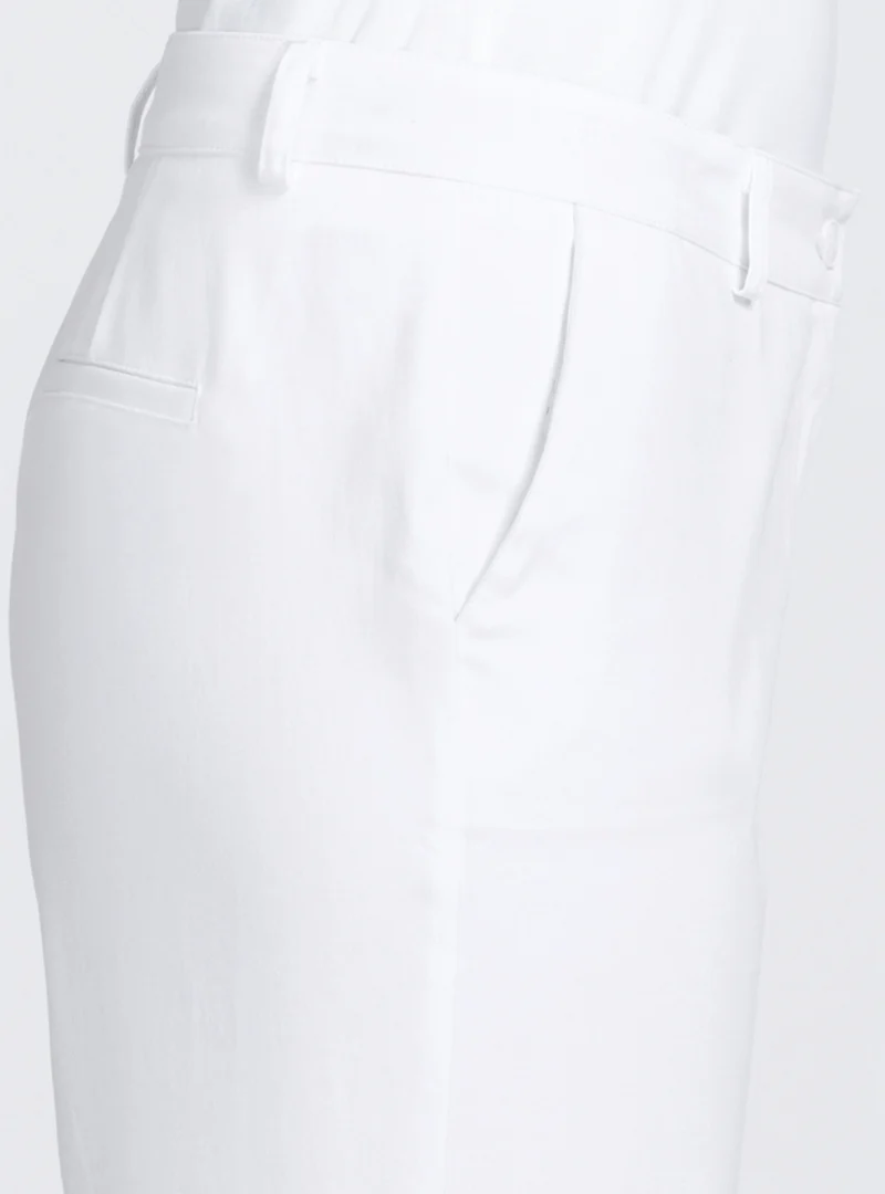 Pantacourt chino femme en coton blanc