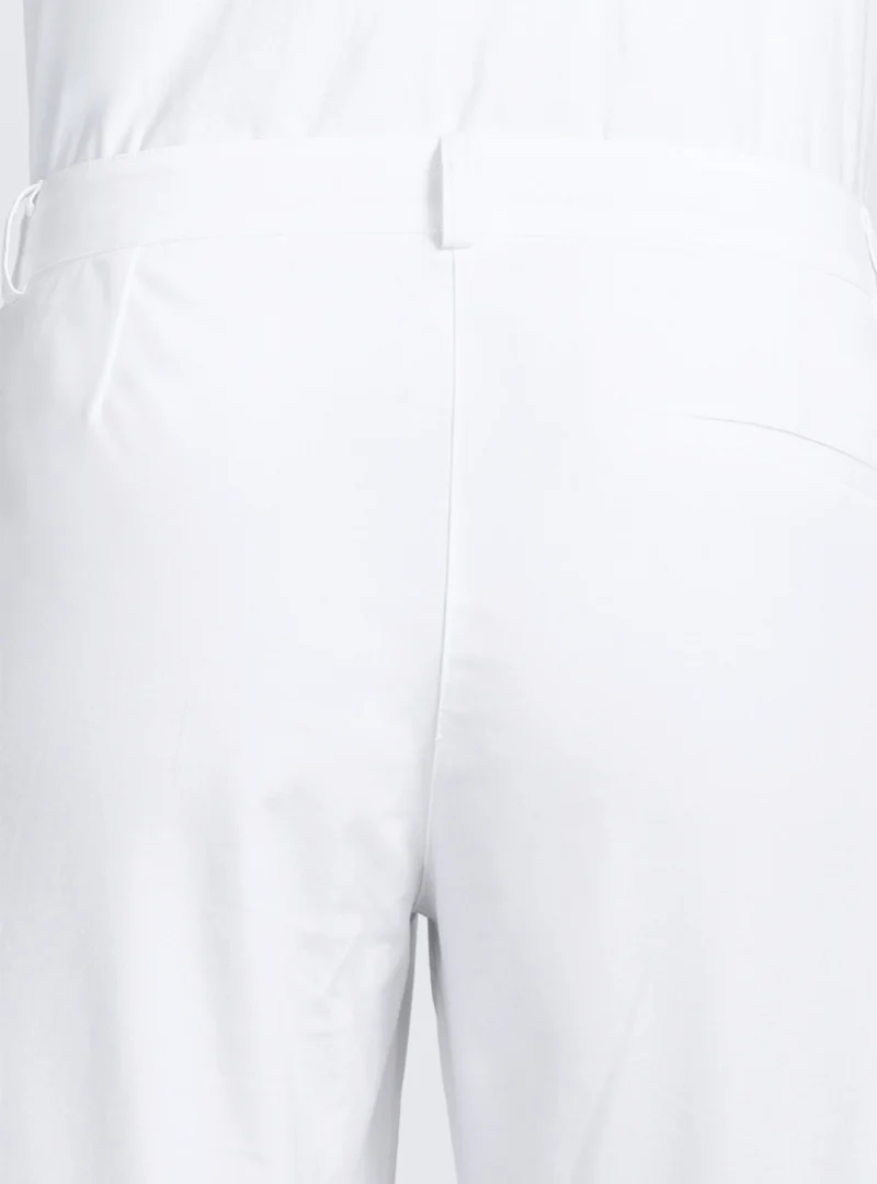 Pantacourt chino femme en coton blanc