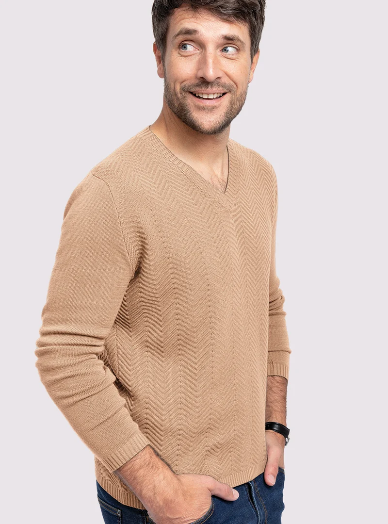 Pull homme col V chevrons en coton Beige Sable Chaud