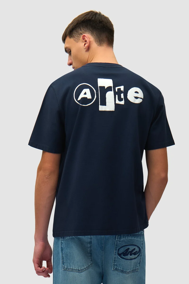 Arte Antwerp BACK COLLAGE S/S TEE Navy
